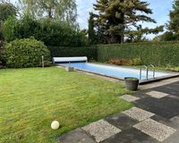 Garten und Pool